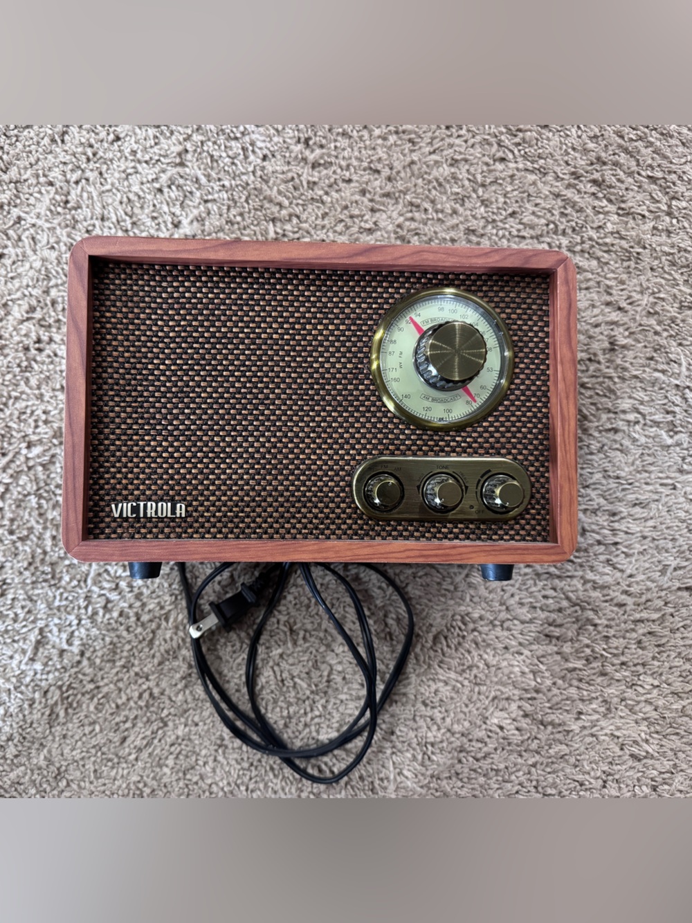 Victrola Vintage Bluetooth Radio